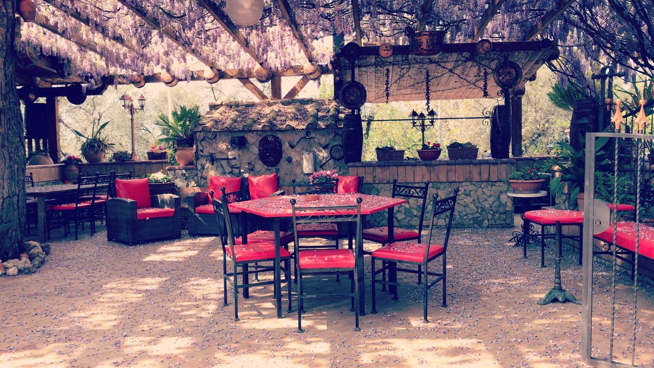Resort Le Parisien Montecorvino Pugliano Екстер'єр фото