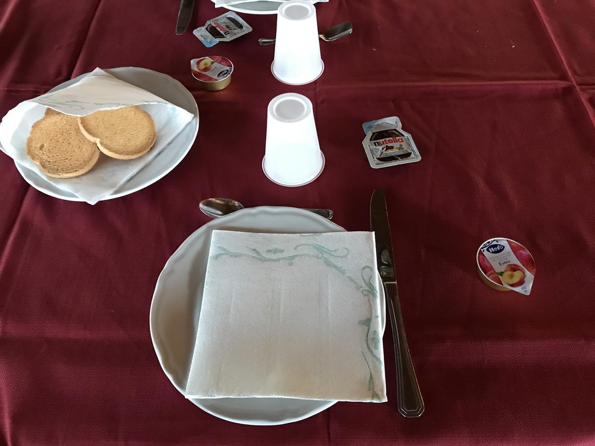 Resort Le Parisien Montecorvino Pugliano Екстер'єр фото